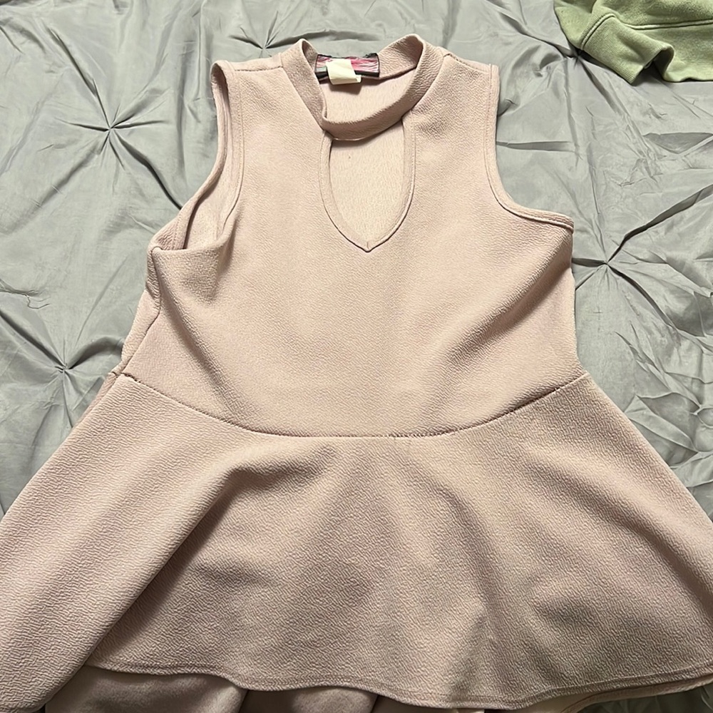 Pink Peplum tank with keyhole
